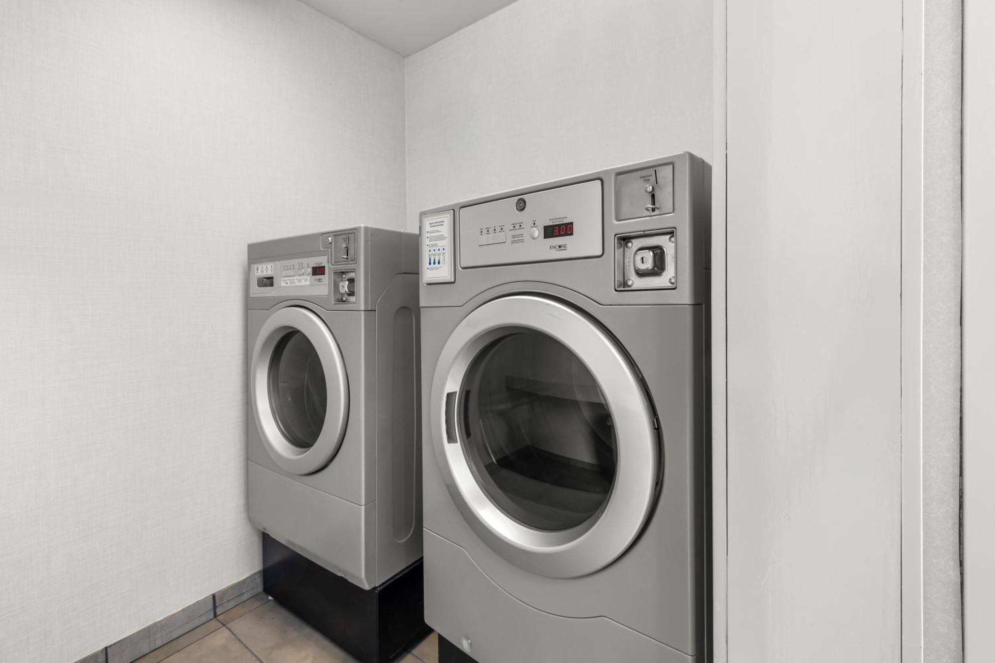 Comfort Inn & Suites Rome South מראה חיצוני תמונה