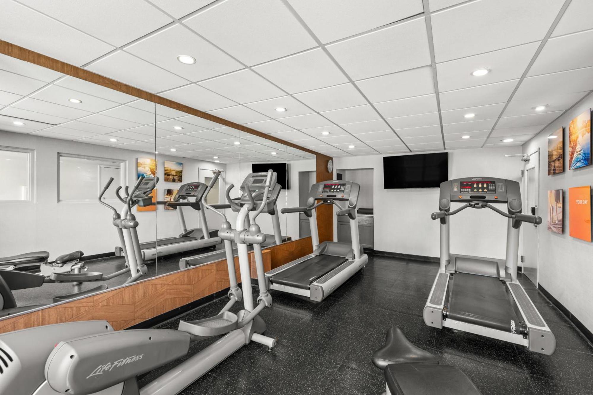 Comfort Inn & Suites Rome South מראה חיצוני תמונה